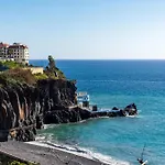With Pool And Sea View - Acqua Iii *