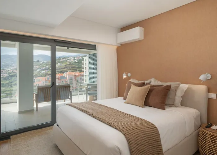 With Pool And Sea View - Acqua Iii